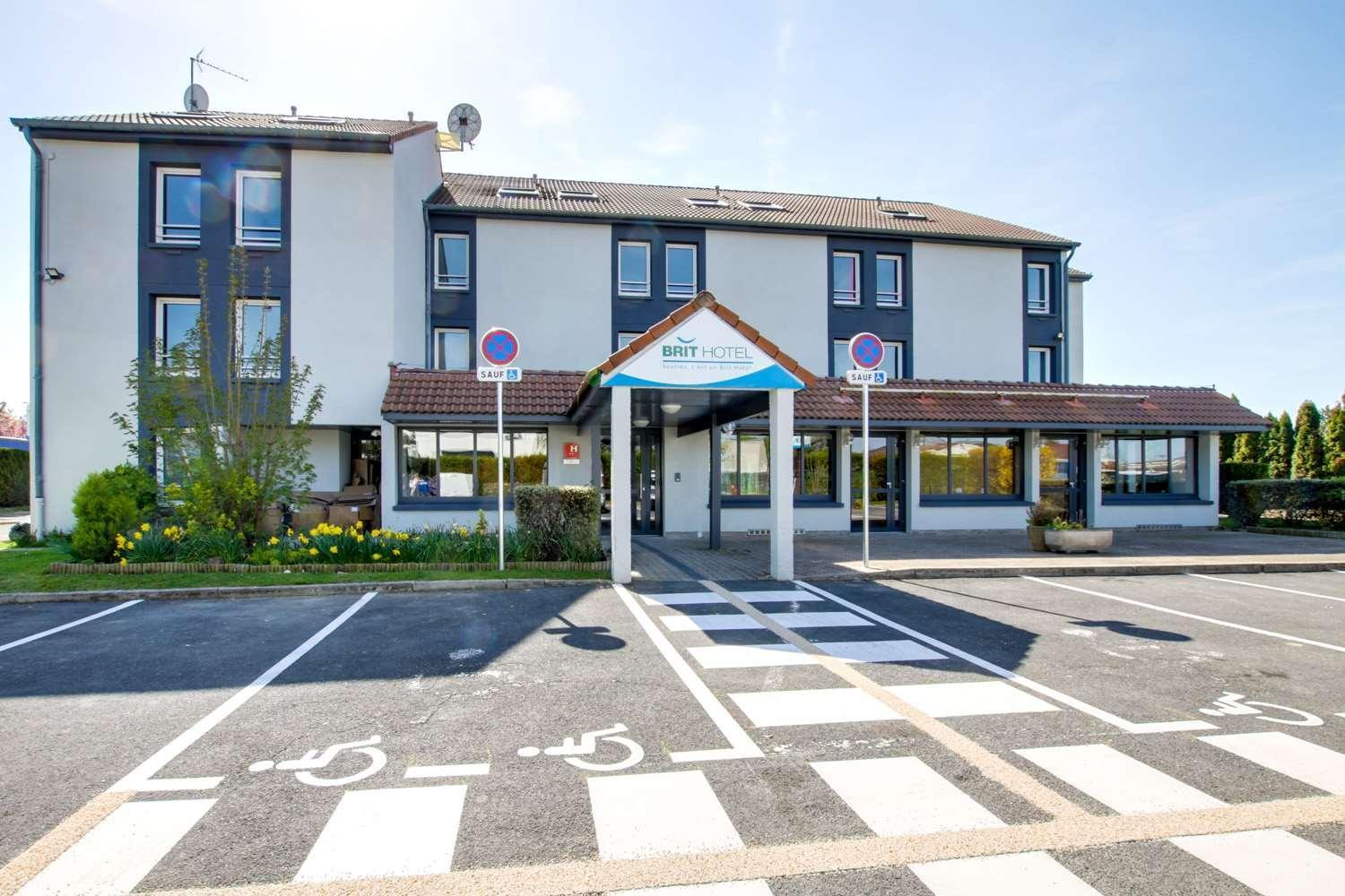 Brit Hotel Reims La Neuvillette Exterior photo